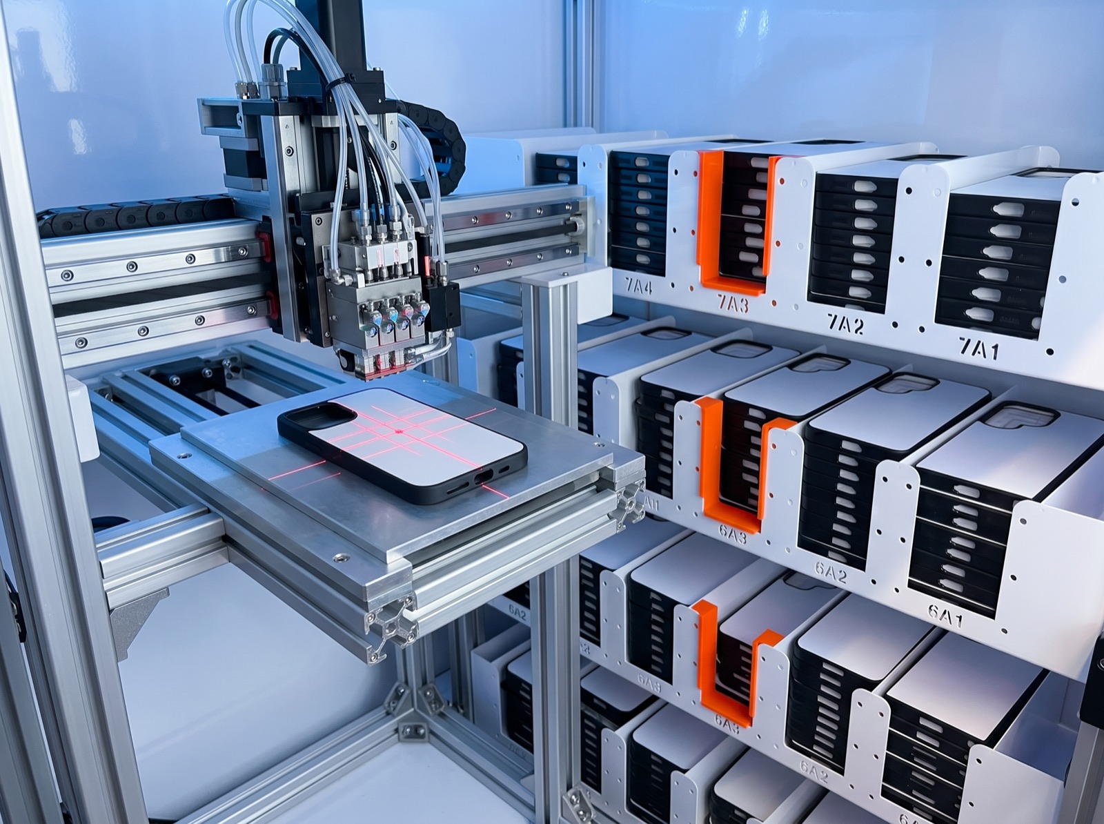 Fun Cases automatic UV printers